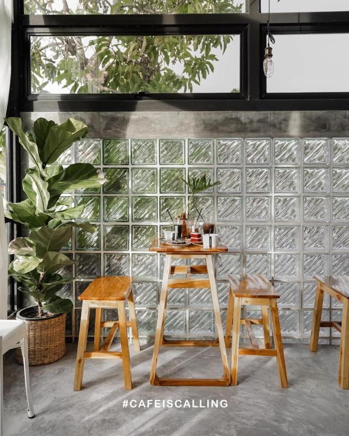 Yoji House And Cafe Hostel Ban Wiang Ngoại thất bức ảnh