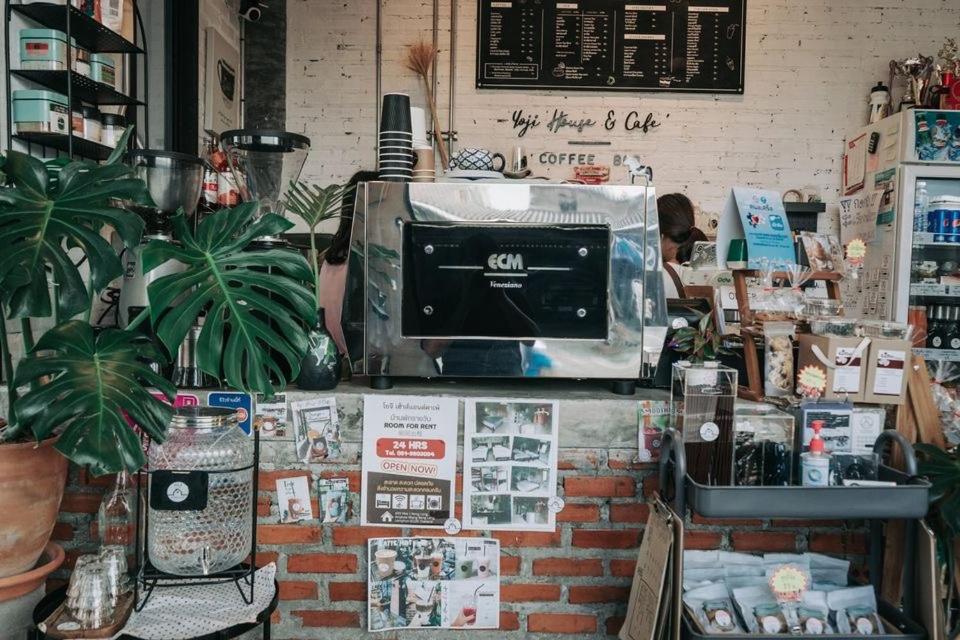 Yoji House And Cafe Hostel Ban Wiang Ngoại thất bức ảnh